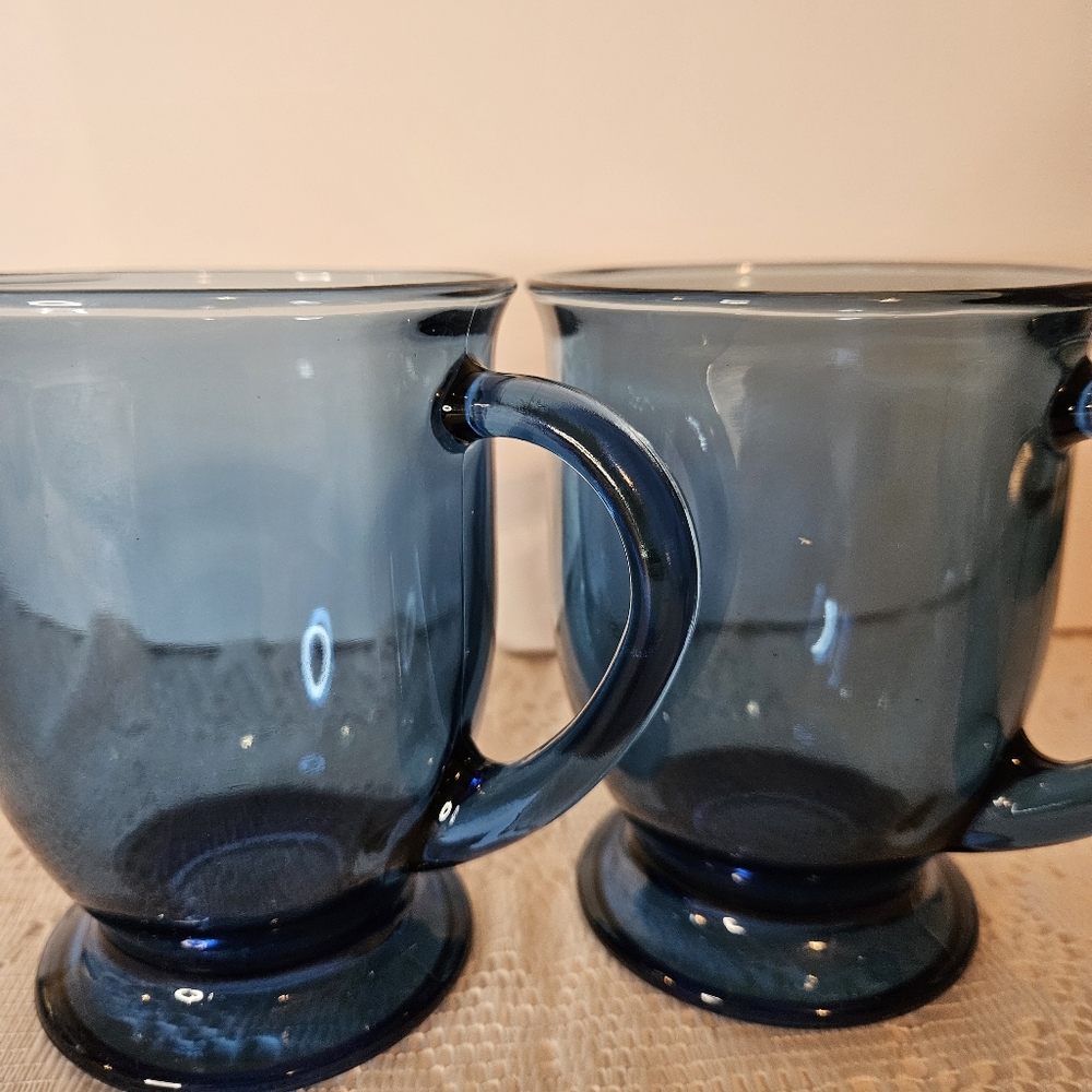 Vtg. Set of 2 Vintage Anchor Hocking Cobalt Blue Glass Footed Coffee Mugs USA 5"